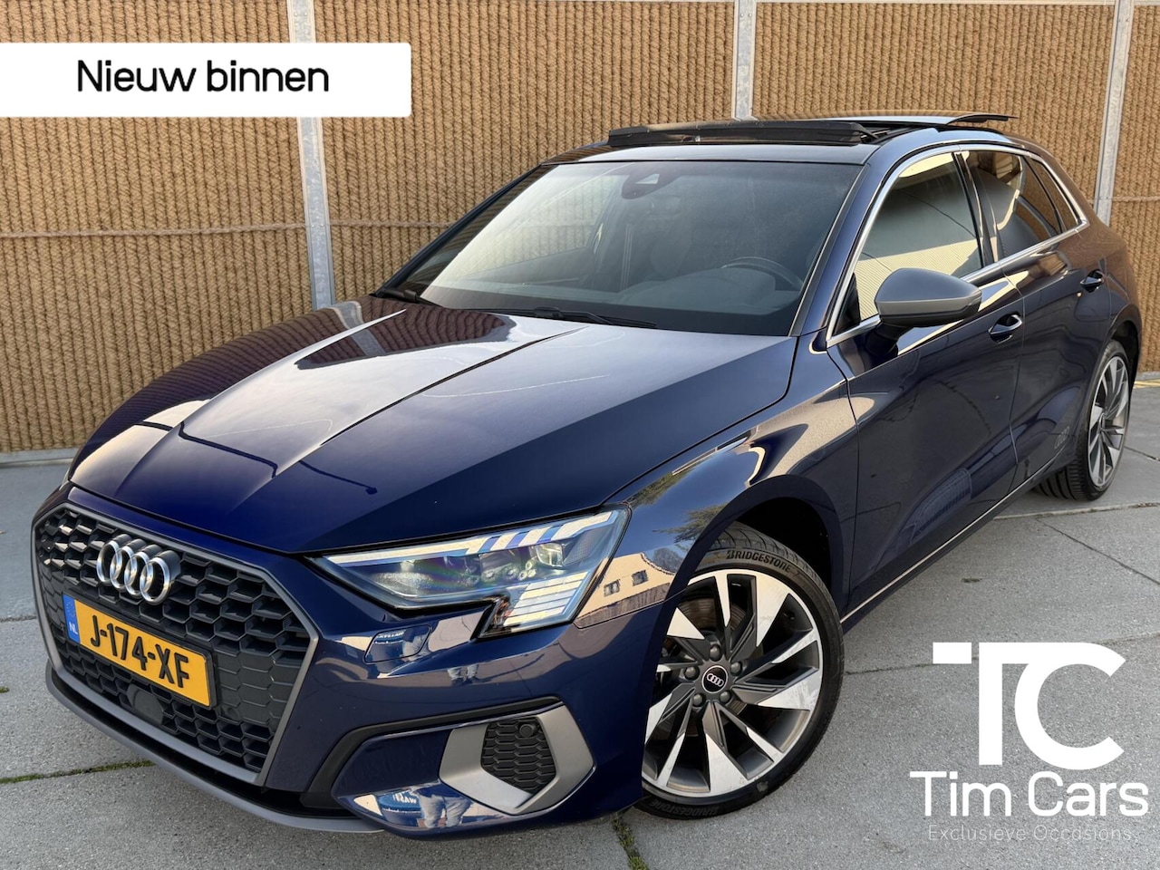 Audi A3 Sportback - 35 TFSI edition one S line Automaat | Panoramadak | Stoelverwarming | Bang&olufsen Audio | - AutoWereld.nl