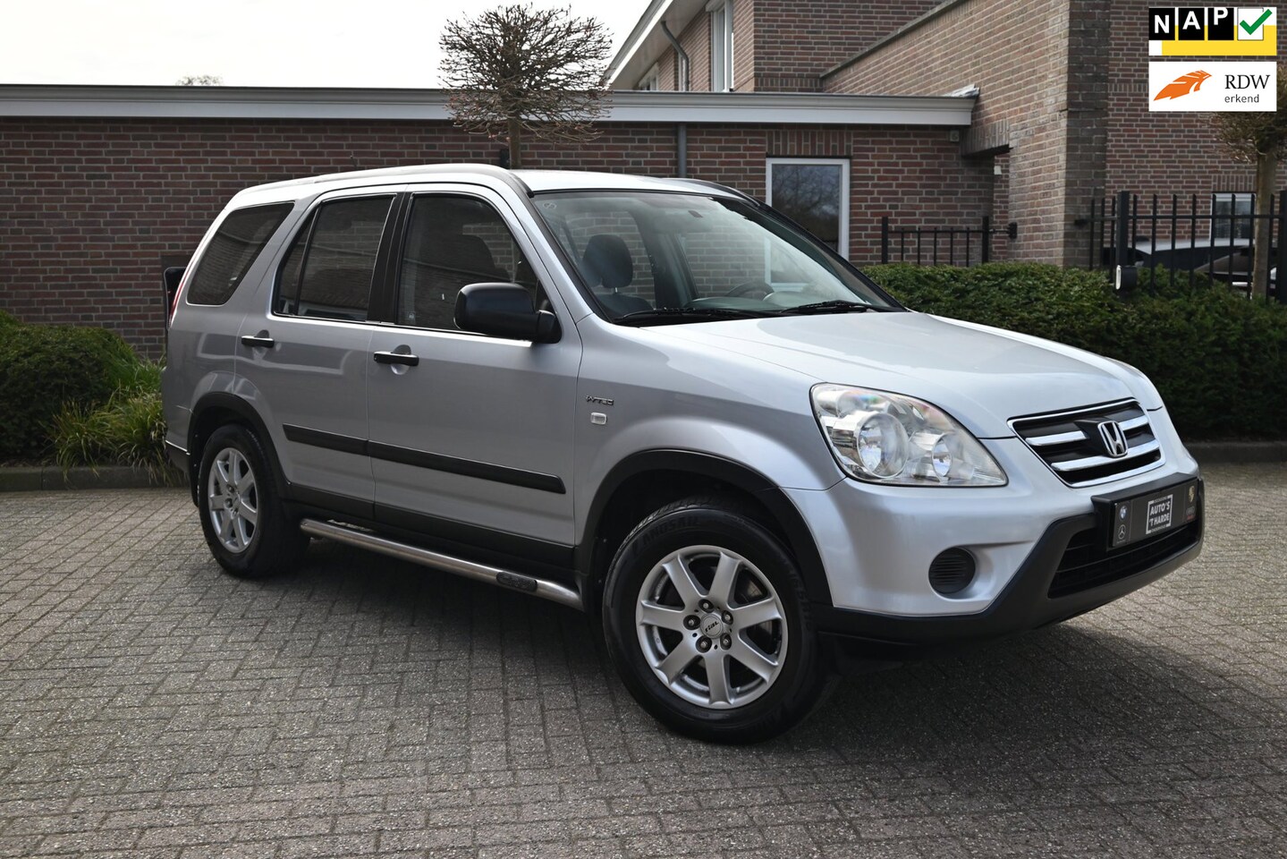 Honda CR-V - 2.0i LS 150 PK Airco Trekhaak NL Auto - AutoWereld.nl