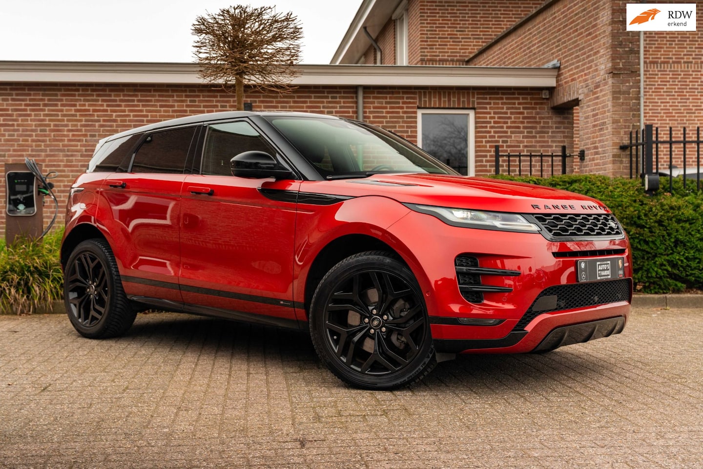 Land Rover Range Rover Evoque - 2.0 P250 AWD R-Dynamic HSE ACC Meridian Leder Memory Keyless 20'' - AutoWereld.nl