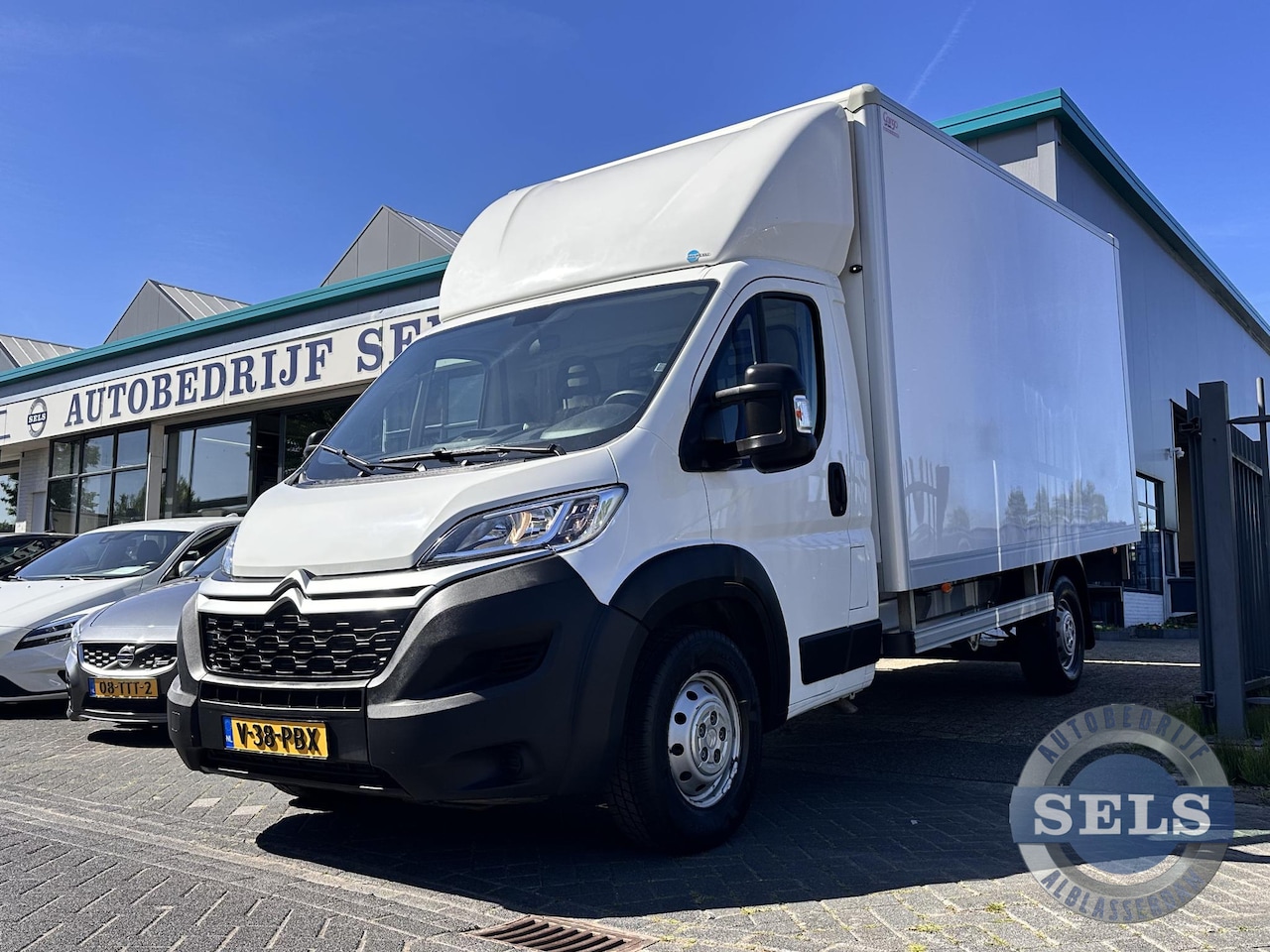 Citroën Jumper - 35 2.0 BlueHDi L4 Zwaar LAADKLEP/1EIGENAAR/BAKWAGEN - AutoWereld.nl