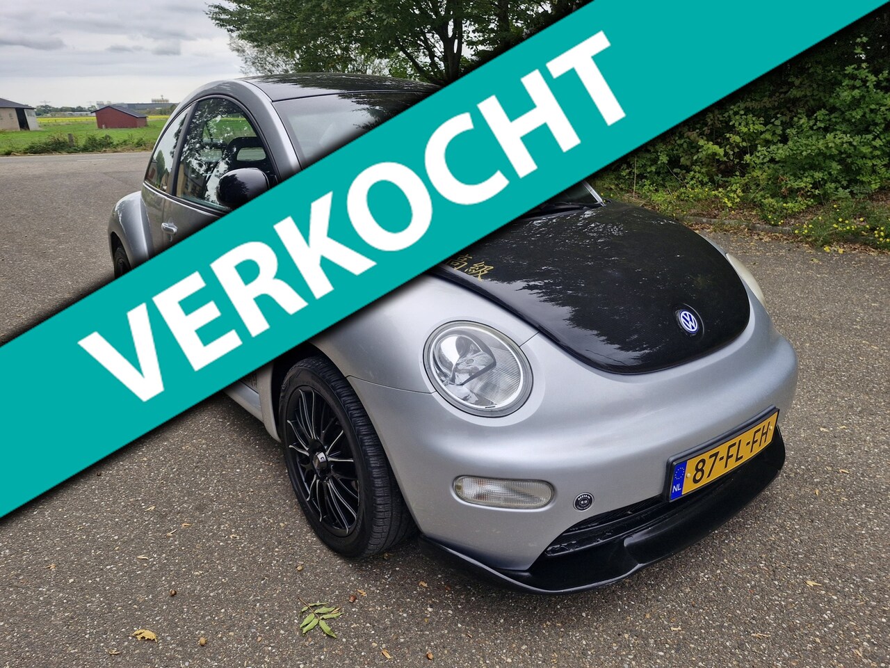 Volkswagen New Beetle - 2.0 Highline | APK 05-2027 - AutoWereld.nl