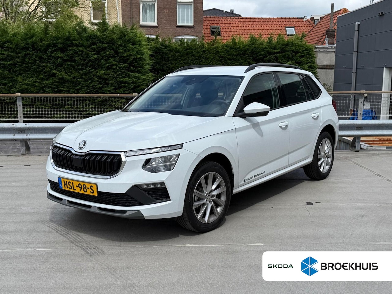 Skoda Kamiq - 1.0 TSI 110pk DSG Selection | CAMERA | APP. CONNECT | CRUIE CONTROL | KEYLESS | FULL LED | - AutoWereld.nl