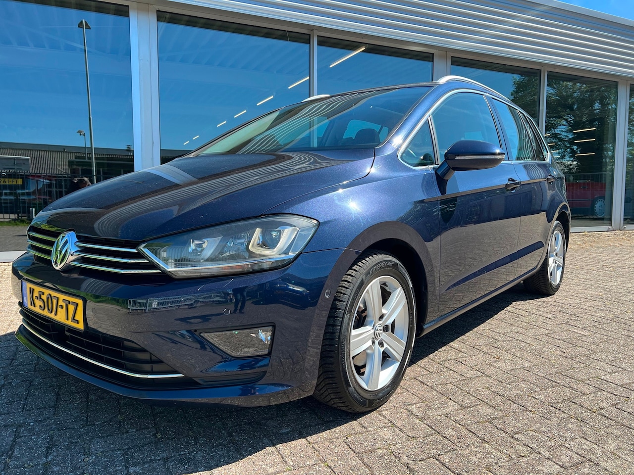Volkswagen Golf Sportsvan - 1.4 TSI Highline 1.4 TSI Highline, Leer, Panoramadak, Xenon, - AutoWereld.nl
