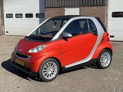 Smart Fortwo coupé - CDI / Airco / Panorama dak / Automaat / Elec. ramen / APK