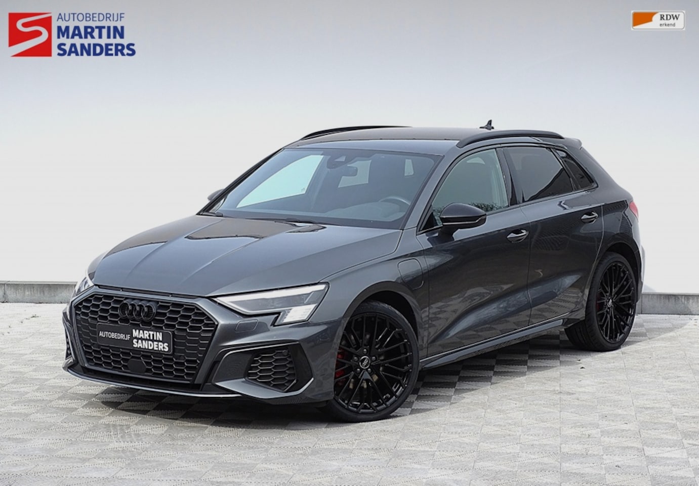Audi A3 Sportback - 40 TFSI e S-Line, apple carplay - AutoWereld.nl