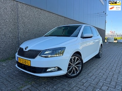 Skoda Fabia - 1.0 TSI Drive/NIEUWE APK EN BEURT/ Nette auto