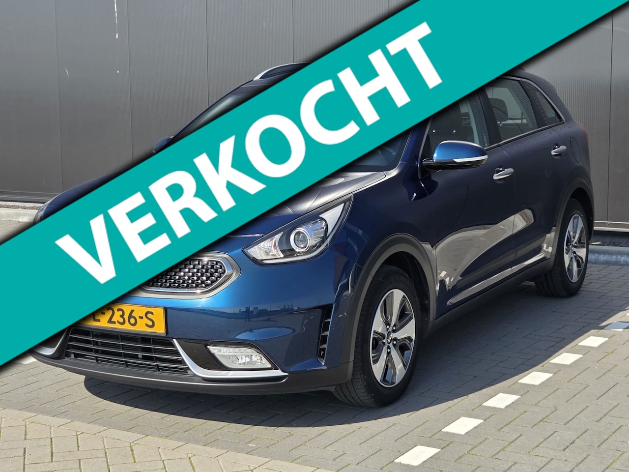 Kia Niro - 1.6 GDi Hybrid DynamicLine 1.6 GDi Hybrid DynamicLine - AutoWereld.nl
