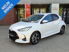 Toyota Yaris - 1.5 Hybrid 115 DYNAMIC VOORRAAD VOORDEEL VAN €32.885 VOOR €29.900 NIEUW STOEL/STUURVERW PA