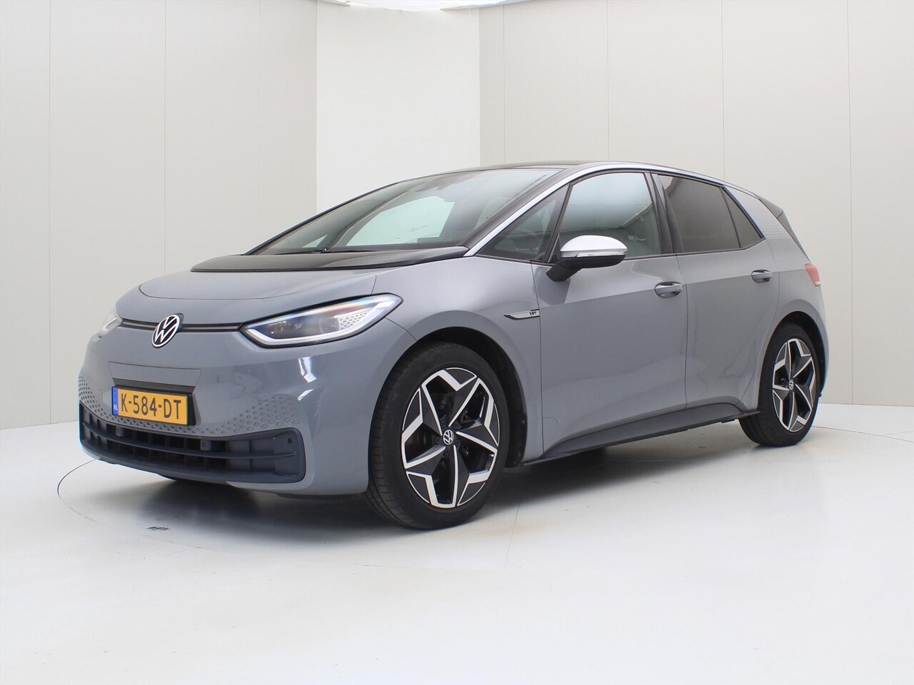 Volkswagen ID.3 - 58kWh 204pk 1ST Plus [ CAMERA+19 INCH+STOELVERWARMING+VIRTUAL ] - AutoWereld.nl
