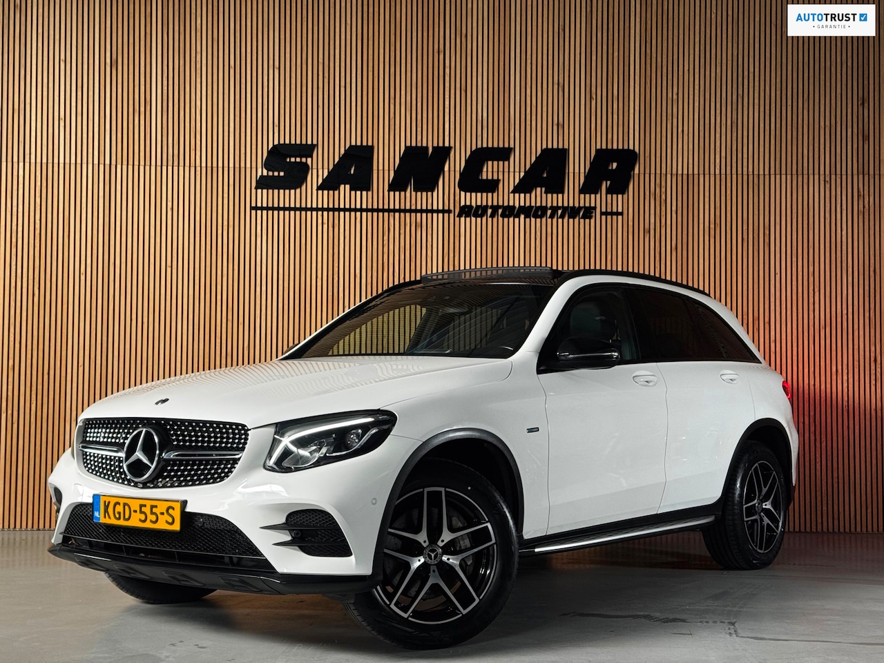 Mercedes-Benz GLC-klasse - 350e 4MATIC AMG Line PANO|BURMESTER|TREKHAAK|CAMERA|19 INCH - AutoWereld.nl