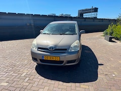 Toyota Corolla Verso - 1.6 VVT-i Terra
