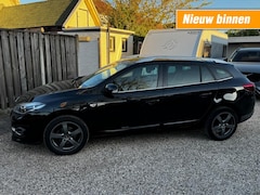 Renault Mégane - Megane 1.2 TCE BOSE familieauto