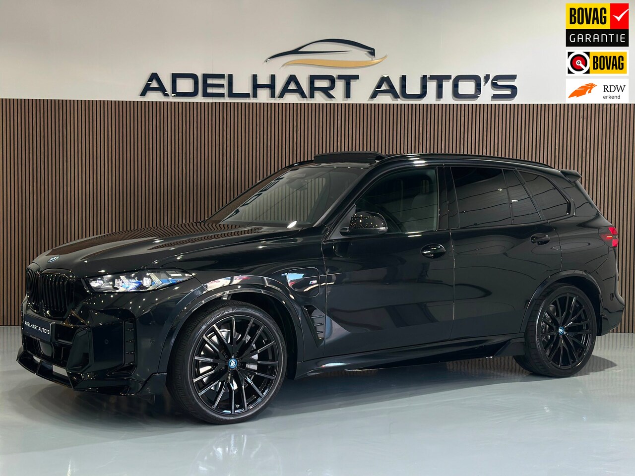 BMW X5 - XDrive50e M Sport Aero Pakket / Panorama dak / Head up / H&K / 360 camera / Luchtvering / - AutoWereld.nl