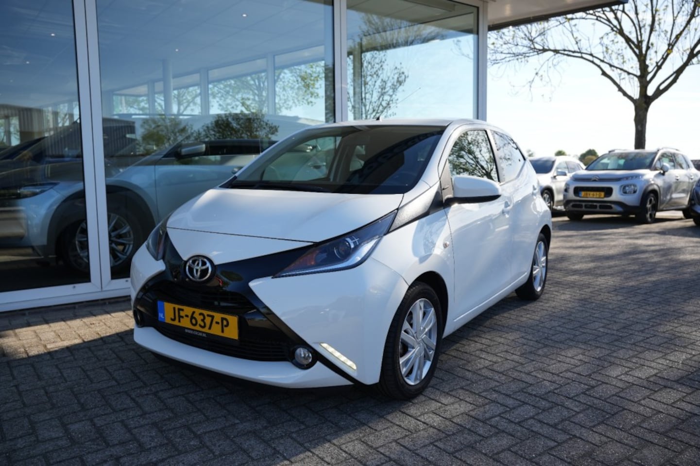 Toyota Aygo - 1.0 VVT-i x-sport 1.0 VVT-I X-SPORT - AutoWereld.nl