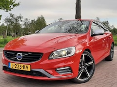 Volvo S60 - 2.0 T6 AWD R-design 225KW 306PK Airco Cruise-Control Half-Leder Navigatie Bluetooth
