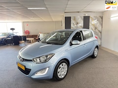 Hyundai i20 - 1.2i i-Motion Facelift, Apk Nieuw, Airco, Bluetooth, Led verlichting, N.A.P, Trekhaak, 2 s