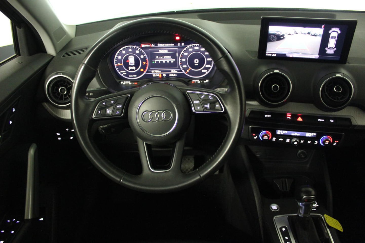 Audi Q2 - 1.5 AUTOMAAT*PANORAMA*KEYLES*CAM*1E EIGENAAR* - AutoWereld.nl