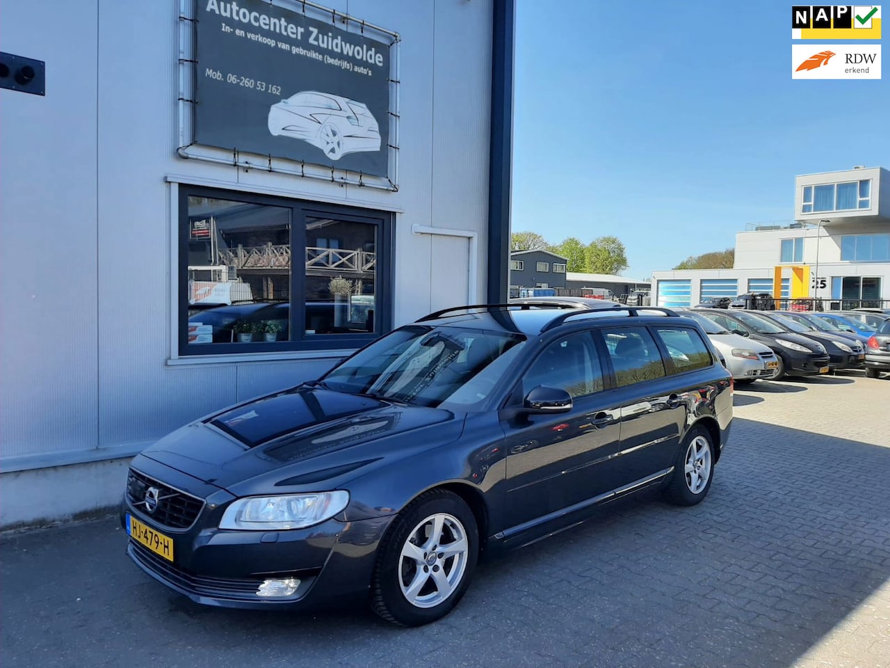 Volvo V70 - 2.0 D4 Inscription Edition leer navi clima - AutoWereld.nl