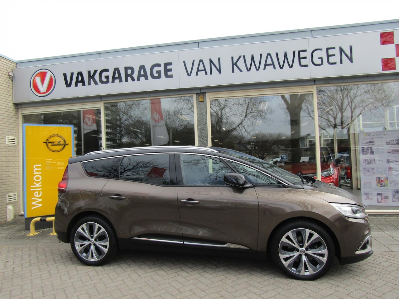 Renault Scénic - 1.3 TCe 140pk AUTOMAAT Intens - AutoWereld.nl