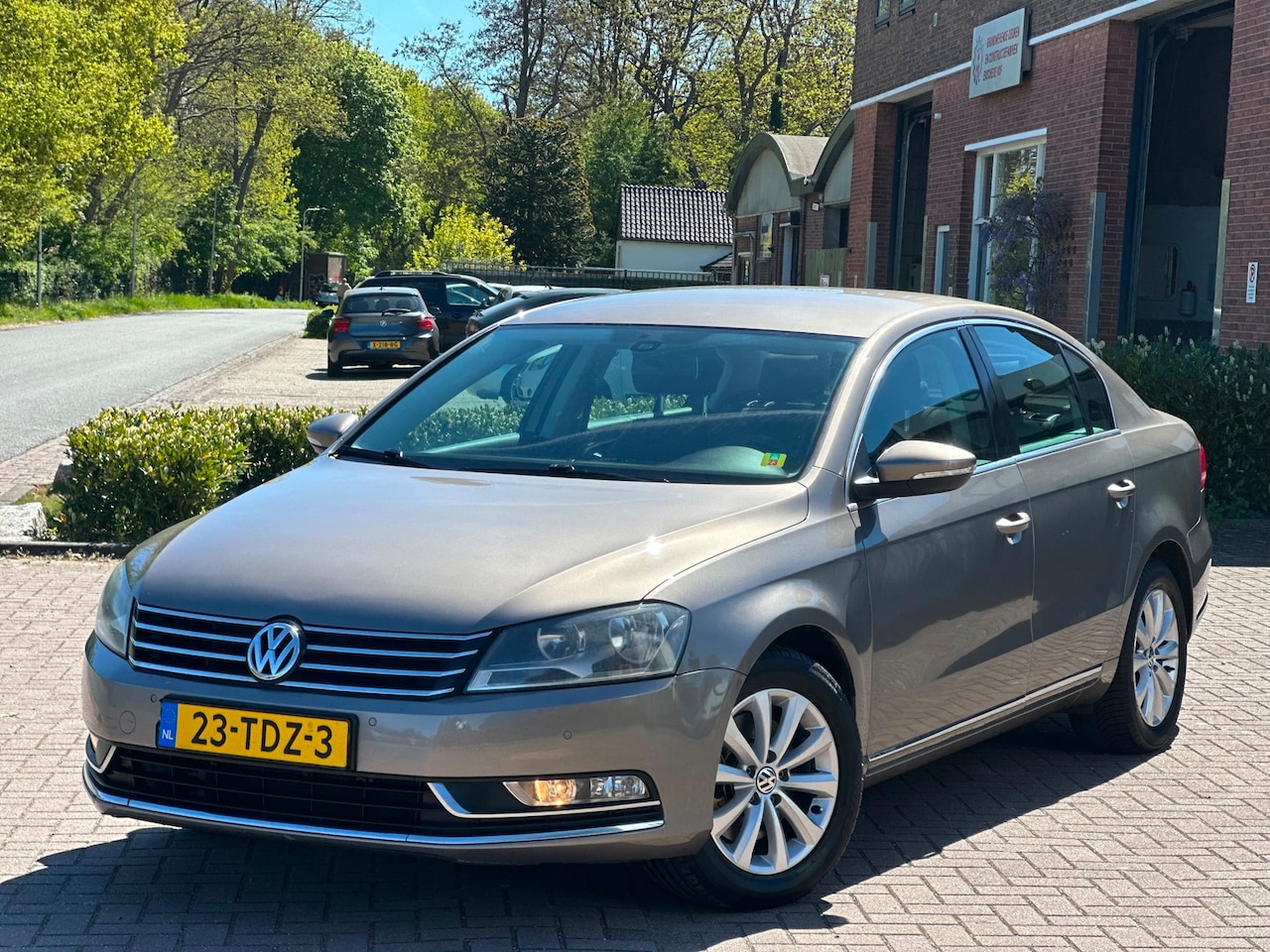 Volkswagen Passat - 1.4 TSI Comfortline BlueMotion 1.4 TSI Comfortline BlueMotion - AutoWereld.nl