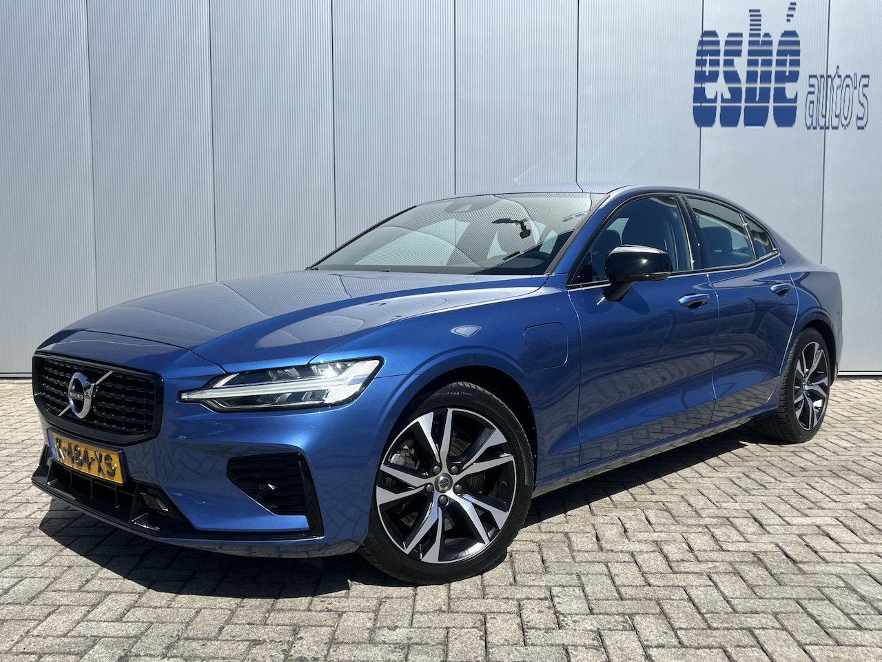 Volvo S60 - 2.0 T6 Recharge AWD R-Design Navigatie Trekhaak Elek Stoel ACC Pilot Assist Blis Camera Ap - AutoWereld.nl