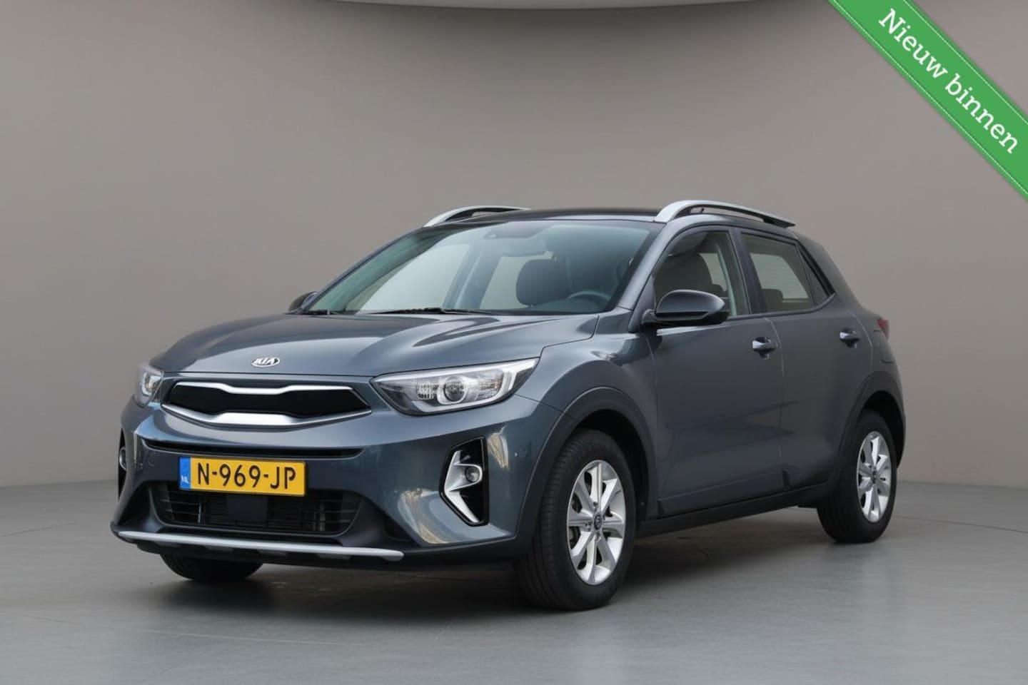 Kia Stonic - 1.0 T-GDi MHEV DynamicLine | Clima | Camera | Carplay - AutoWereld.nl
