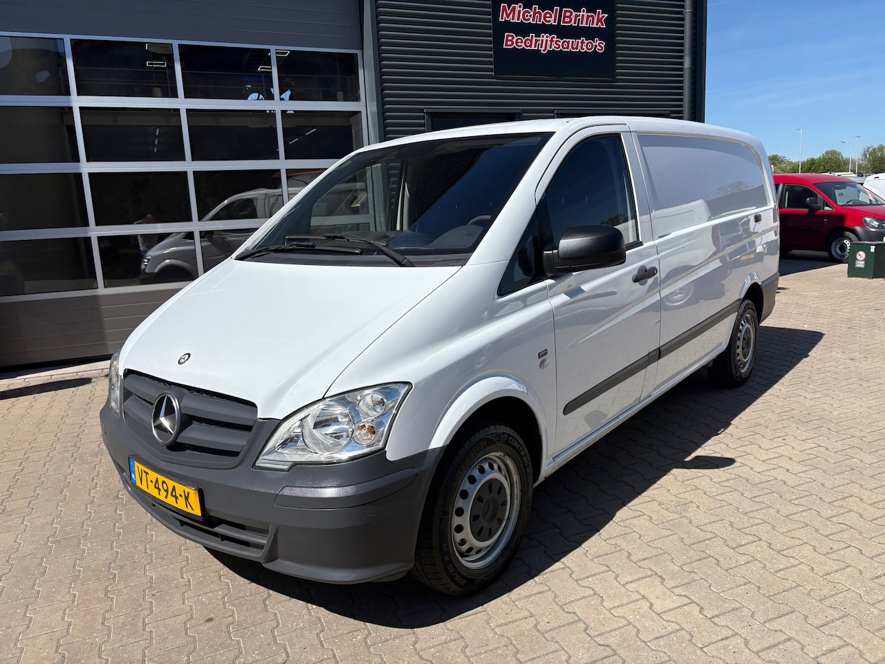 Mercedes-Benz Vito - 116 CDI 320 163 Pk 3 Zits - AutoWereld.nl