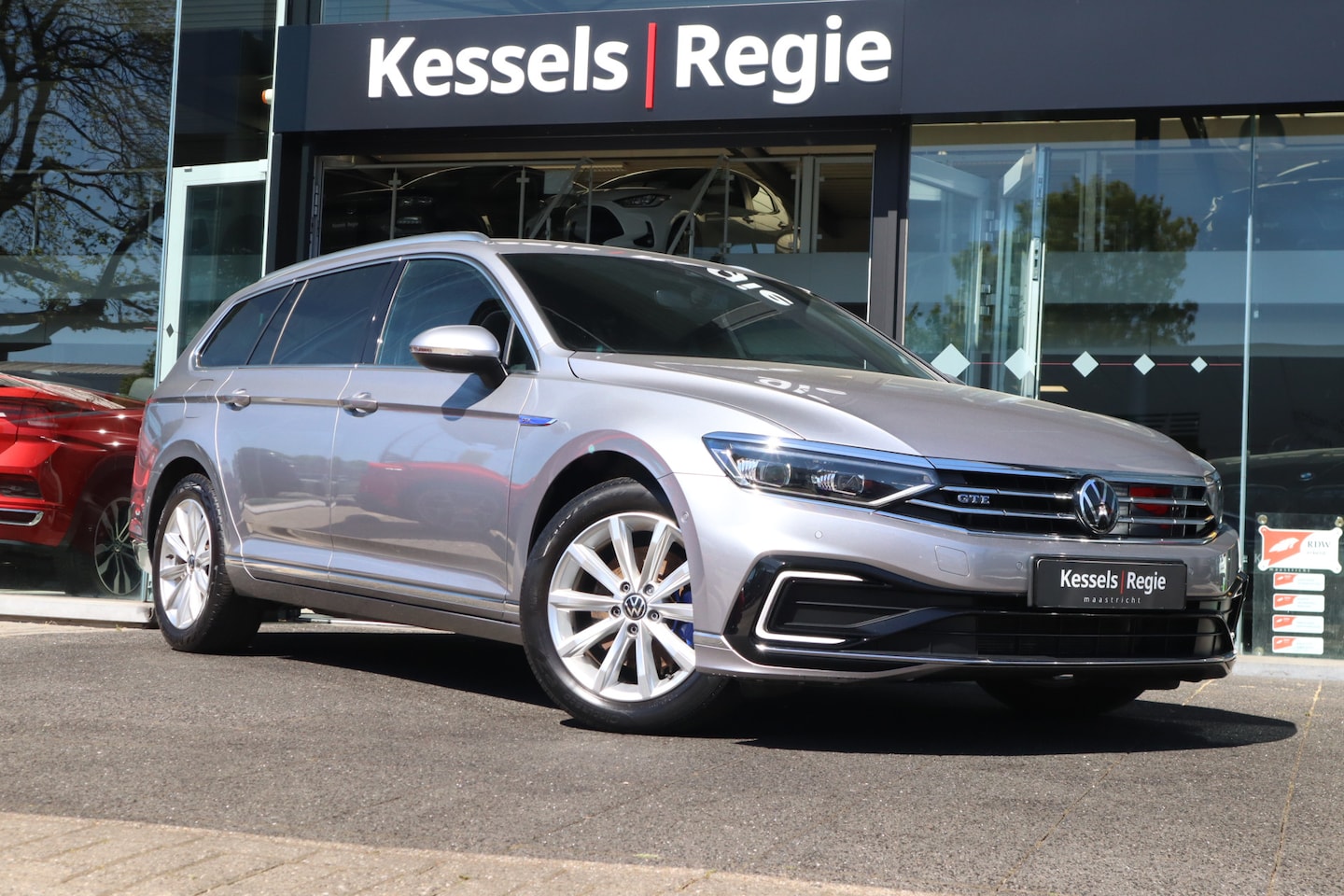 Volkswagen Passat Variant - 1.4 TSI GTE | ACC | El.haak | DCC | Matrix | Camera | Massage | Bliss | Stoelverwarming - AutoWereld.nl