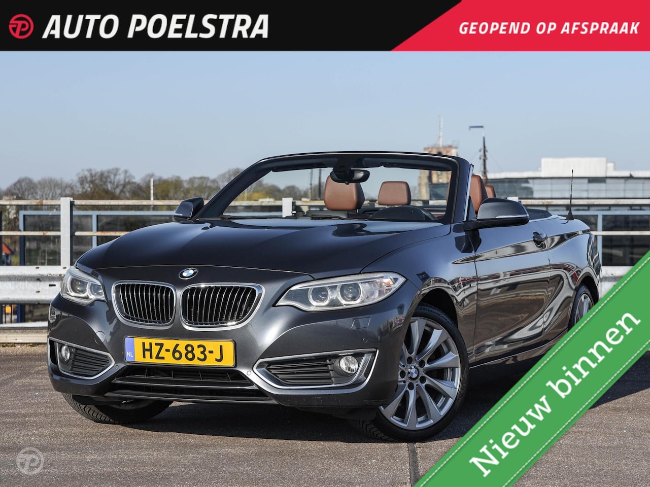 BMW 2-serie Cabrio - 220i Luxury Navigatie Camera Bi-xenon Keyless Stoelverwarming Leder Sportstoelen Trekhaak - AutoWereld.nl