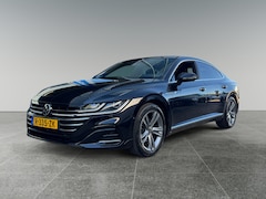 Volkswagen Arteon - 2.0 190pk TSI R-Line Business+ Navigatie 'Discover Media' | Parkeerassistent (Park Assist)