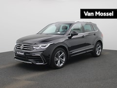 Volkswagen Tiguan - 1.4 TSI eHybrid R-Line Business+ 245 PK| Trekhaak | Dealeronderhouden | Navigatie | LED Ma