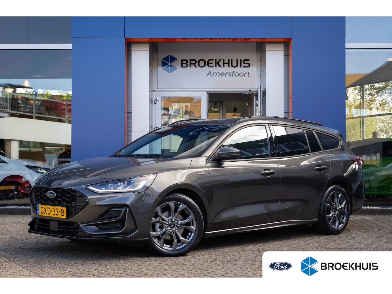 Ford Focus Wagon - 1.0 EcoBoost Hybrid ST Line 155pk | Stuur/stoel/voorruit verwarming | Apple Carplay/Androi - AutoWereld.nl