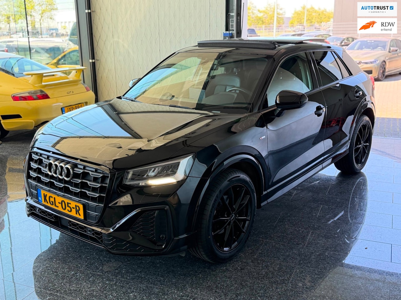 Audi Q2 - 35 TFSI S Edition S-Line 2021 Pano / Leer / Automaat / Black Edition! - AutoWereld.nl