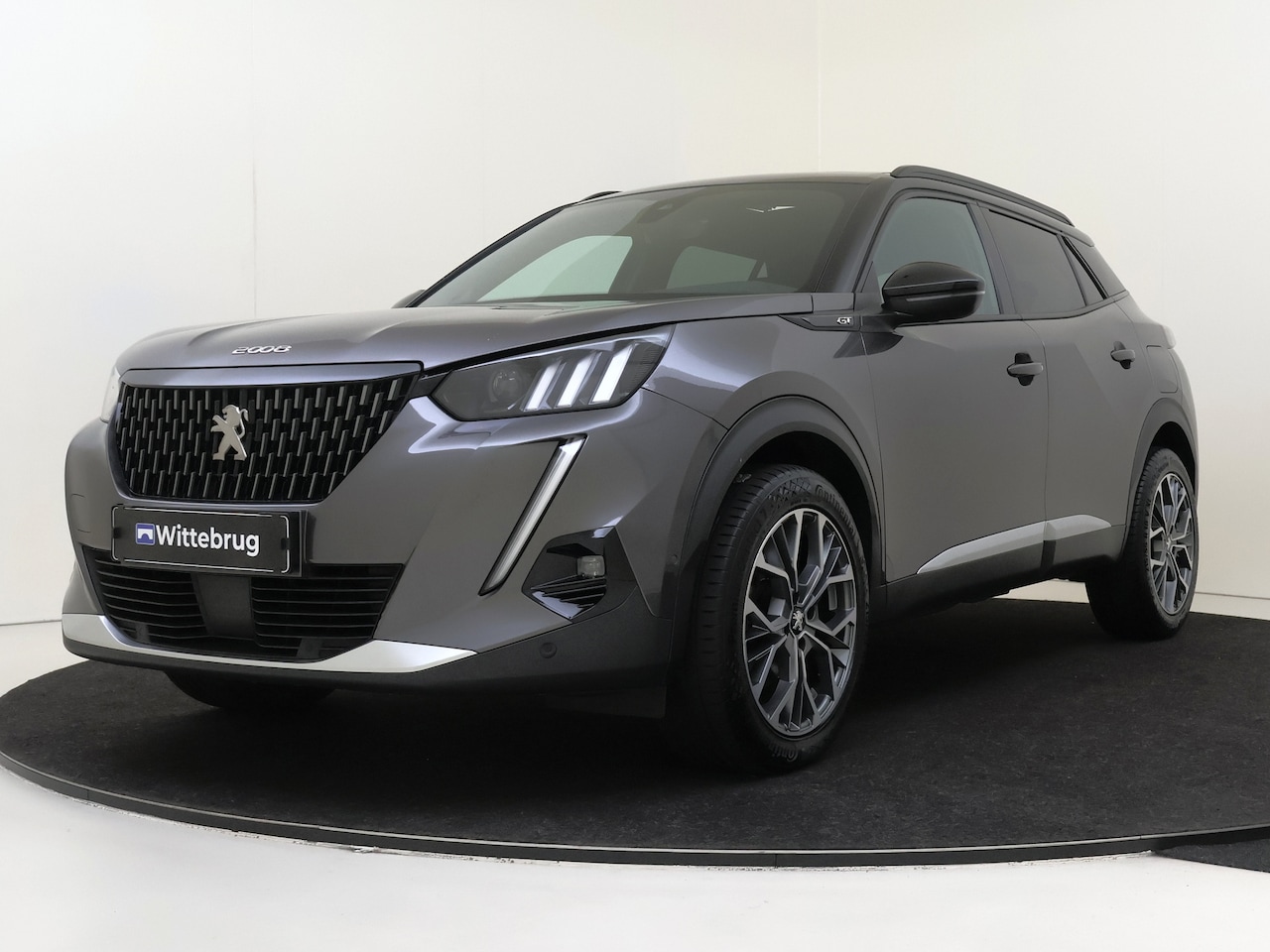 Peugeot 2008 - 1.2 PureTech GT Pack // Schuifdak! - AutoWereld.nl