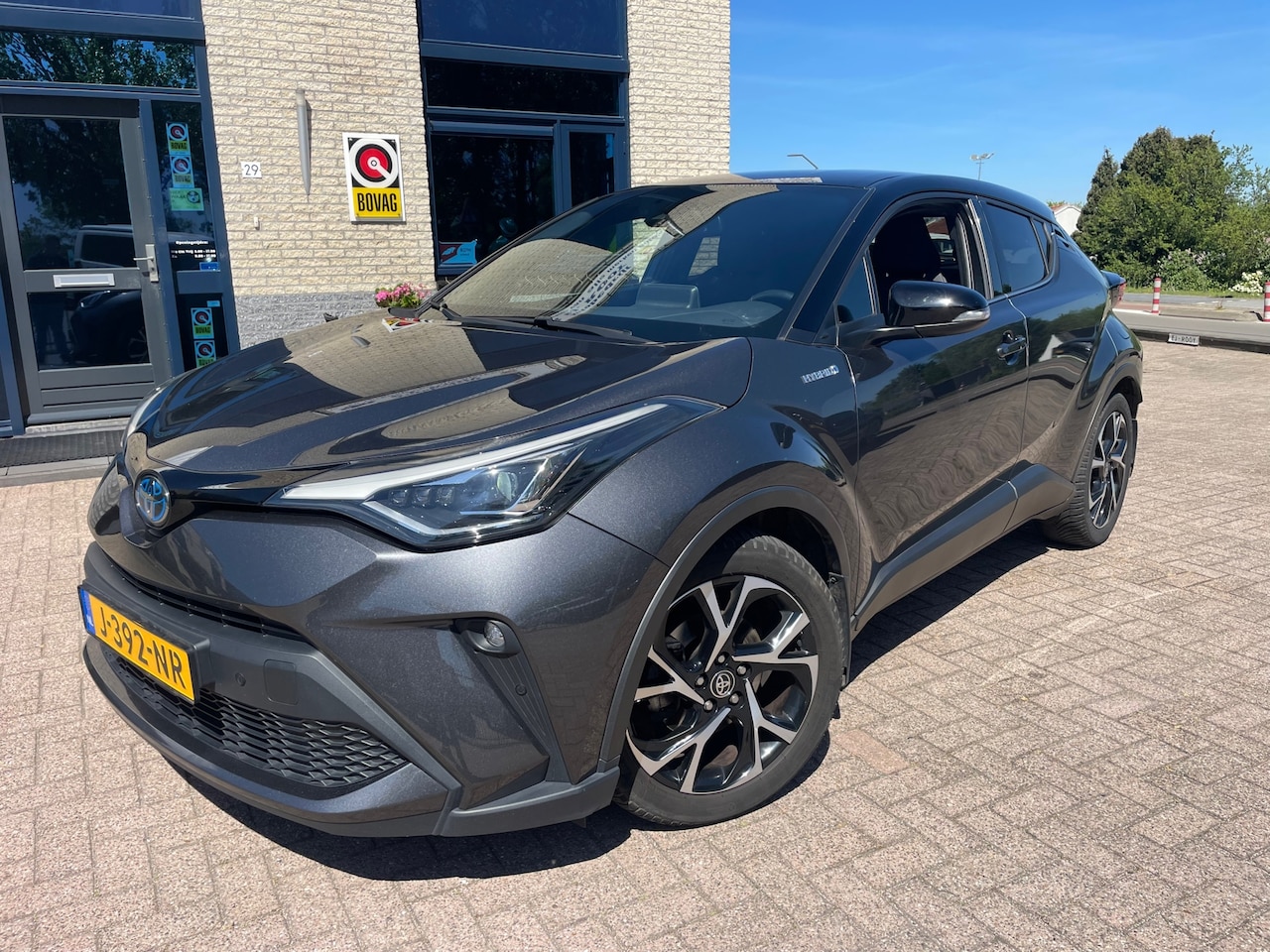 Toyota C-HR - 1.8 Hybrid Business Plus- trekhaak-nav-pdc - AutoWereld.nl