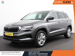 Skoda Karoq - 1.5 TSI 150pk Automaat Selection Navigatie Apple Carplay/Android Auto Camera Parkeer senso