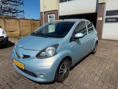 Toyota Aygo - 1.0-12V Sport