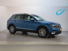 Volkswagen Tiguan - 1.4 TSI 150pk DSG ACT Connected Series Panoramadak Alcantara Stoelverwarming Camera DAB+