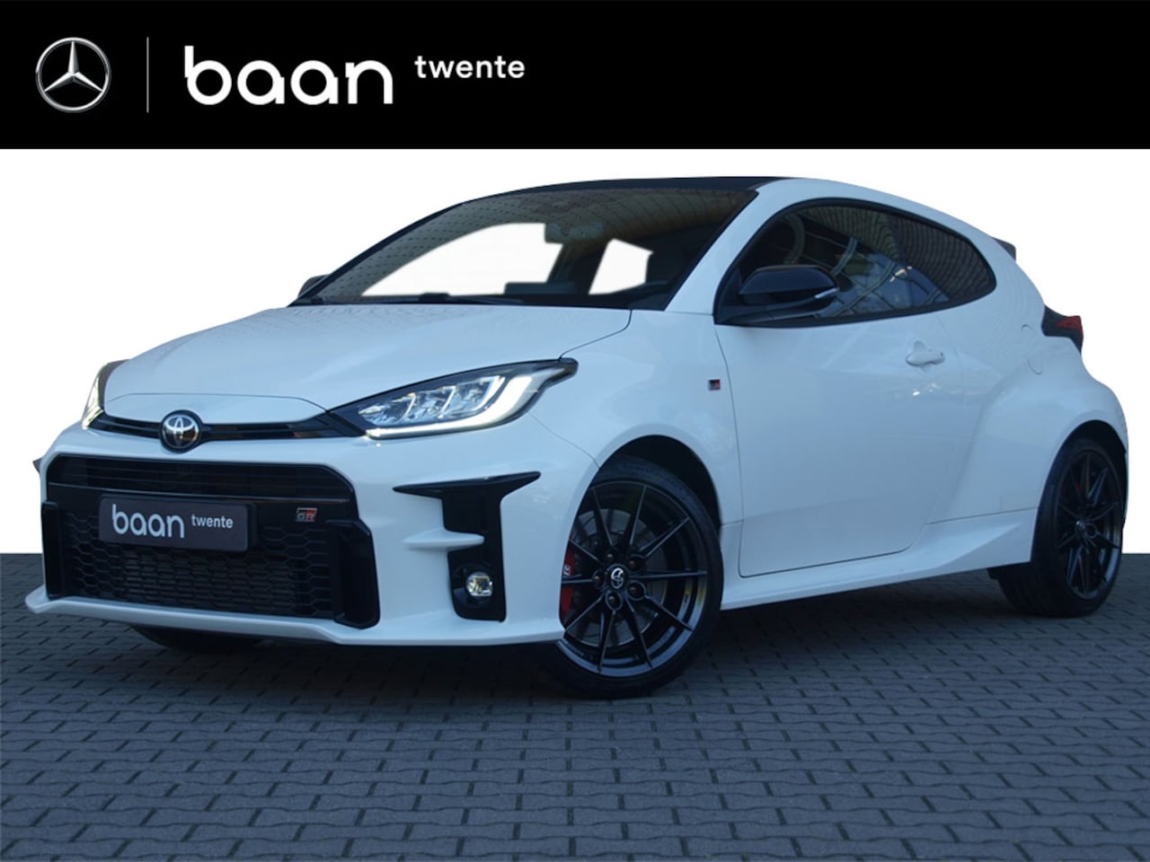 Toyota Yaris - 1.6 GR Performance | Winterpakket | Achteruitrijcamera | Sperdifferentieel | Stoelverwarmi - AutoWereld.nl