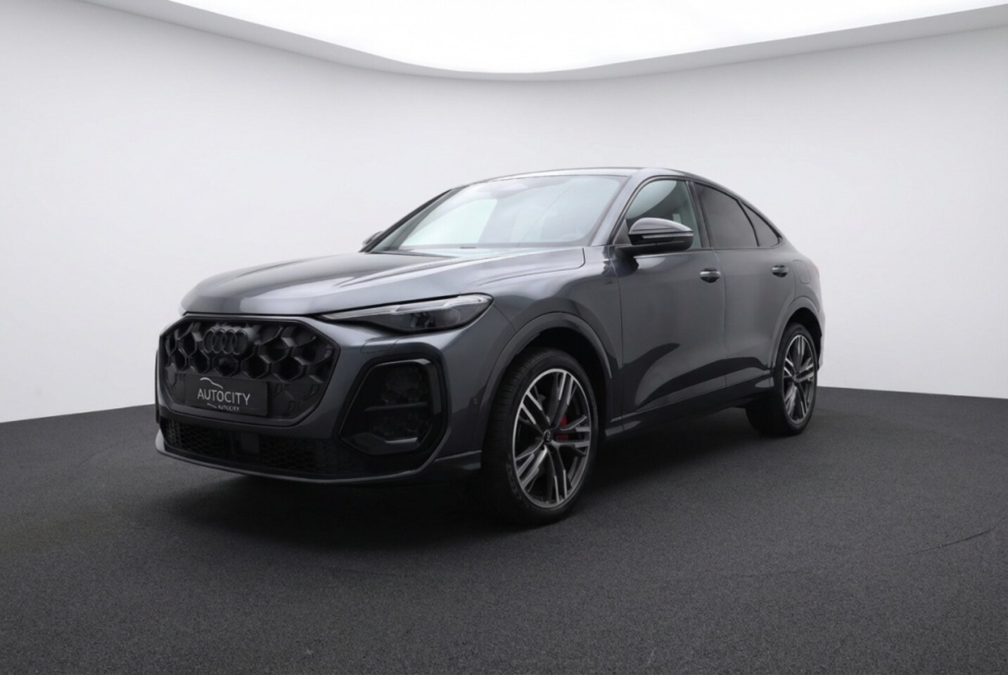 Audi Q5 Sportback - 2.0 e-hybrid 55 quattro 367 pk Pano l 360 l RS Seats l Memory l - AutoWereld.nl