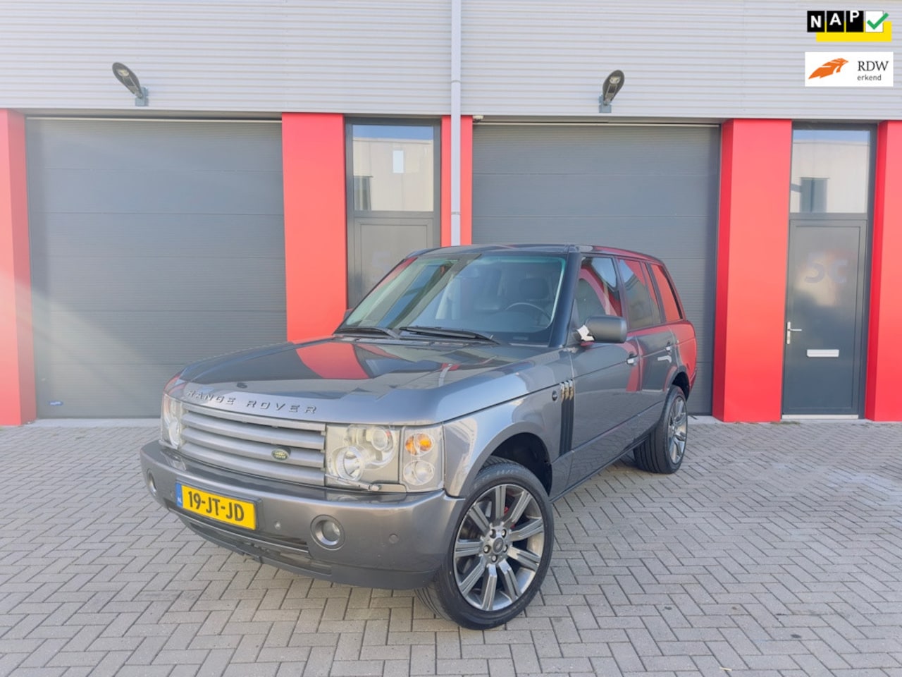 Land Rover Range Rover - 4.4 V8 Vogue + ABC Klepuitlaat - AutoWereld.nl