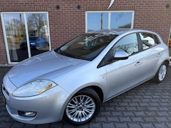 Fiat Bravo - 1.4 T-Jet Corporate NIEUWE APK / RIJDT GOED / AIRCO / CRUISE / C