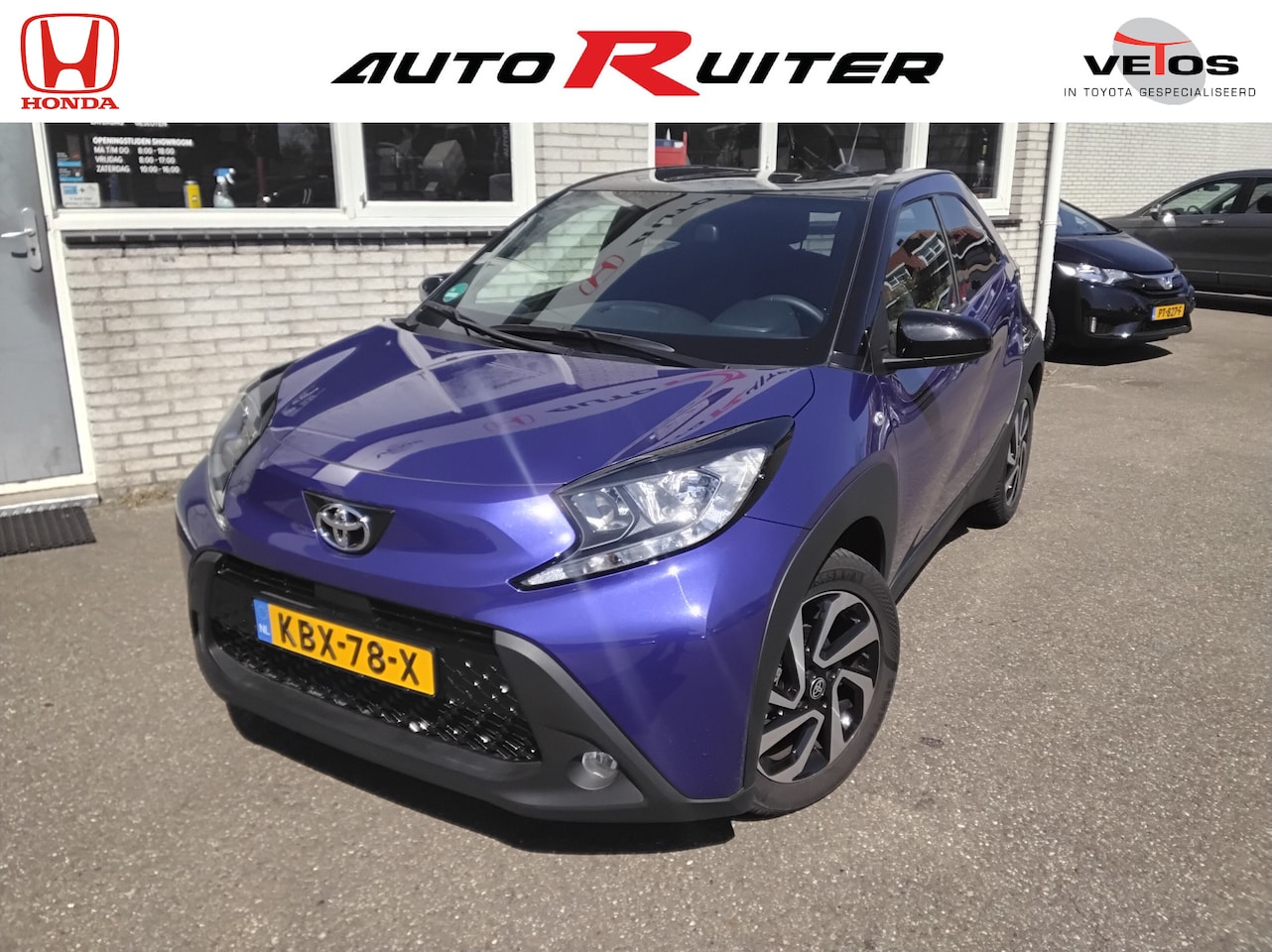 Toyota Aygo X - 1.0 VVT-i MT Pulse Bi Tone android/apple car play camera - AutoWereld.nl