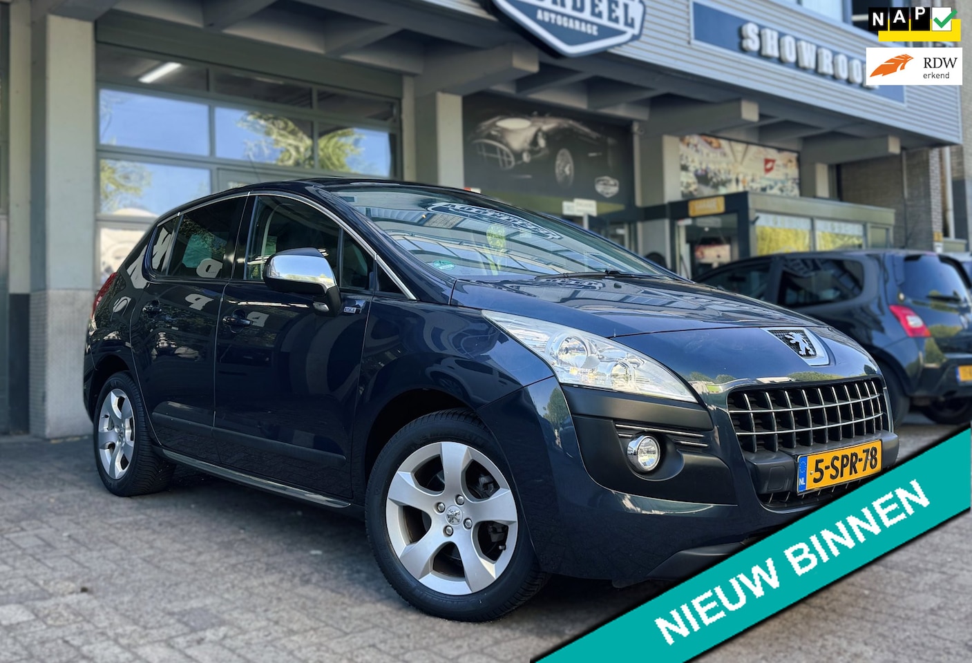 Peugeot 3008 - 1.6 THP Style | 1E EIGENAAR | GLAZEN-DAK | NAVI | AIRCO | CRUISE | TREKHAAK | PDC | NAP. - AutoWereld.nl