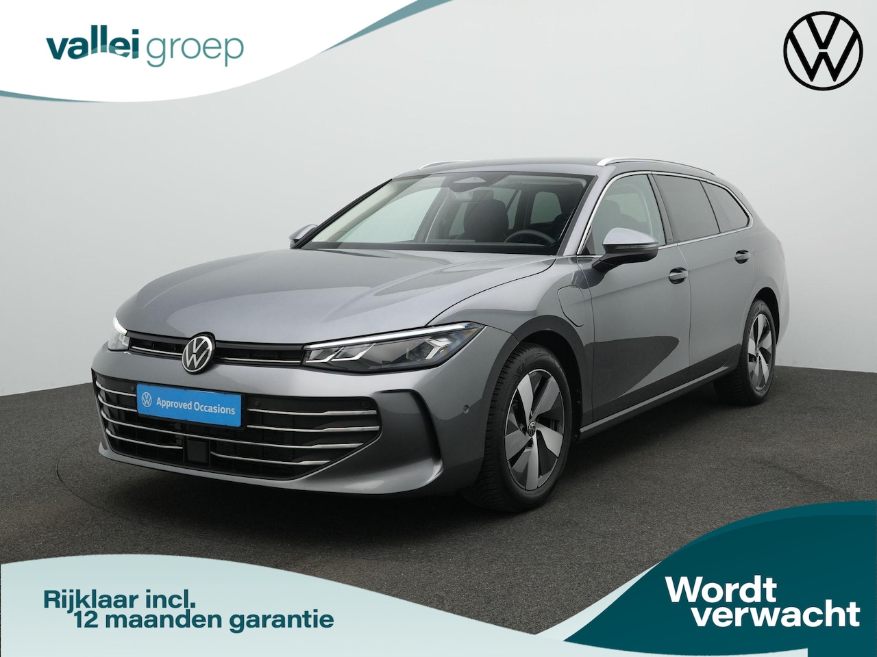 Volkswagen Passat Variant - 1.5 e-Hybrid 204 pk DSG Business | Trekhaak | Head-up display | Achteruitrijcamera | Stuur - AutoWereld.nl