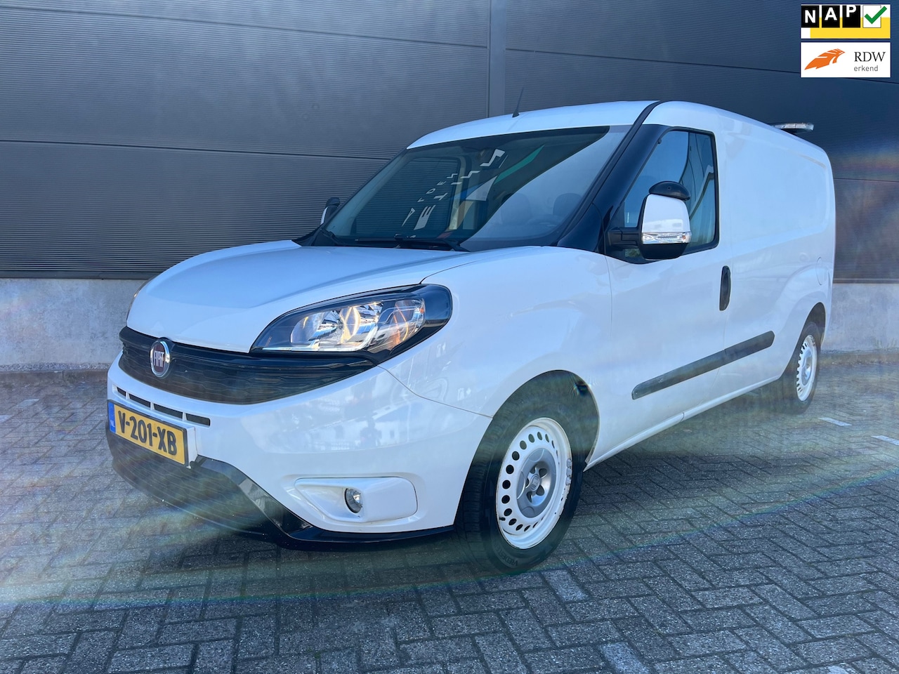 Fiat Doblò Cargo - 1.6 MJ L2H1 Maxi 1.6 MJ L2H1 Maxi - AutoWereld.nl