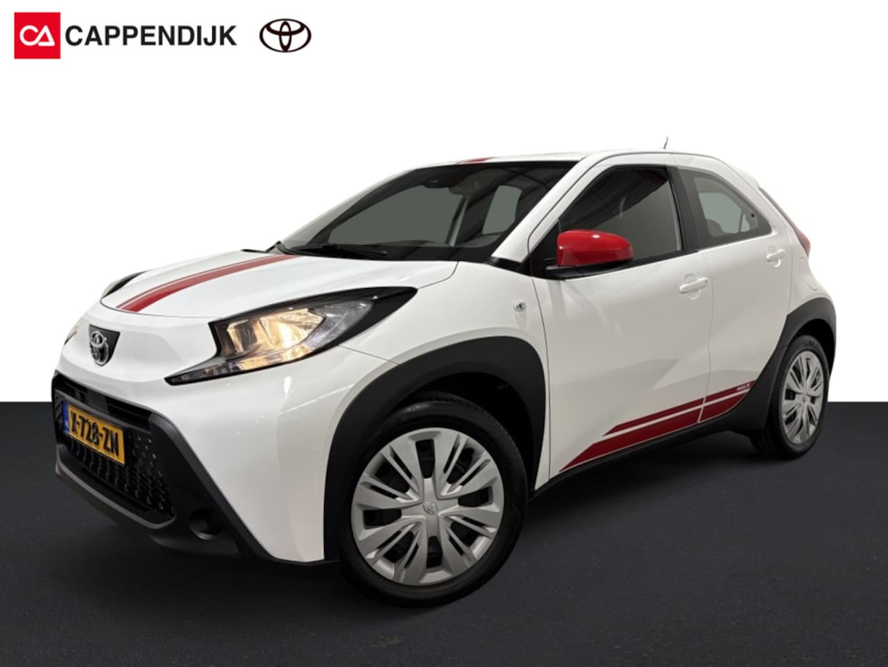Toyota Aygo X - 1.0 VVT-i MT Play | CAMERA | APPLE CARPLAY | - AutoWereld.nl