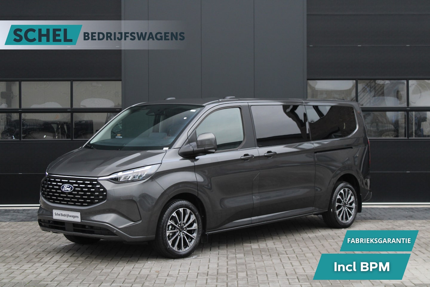 Ford Model T - Custom 340 2.5 PHEV L2H1 Titanium X 232pk - 2x Schuif - ACC - 360 camera - Leder - Prijs e - AutoWereld.nl