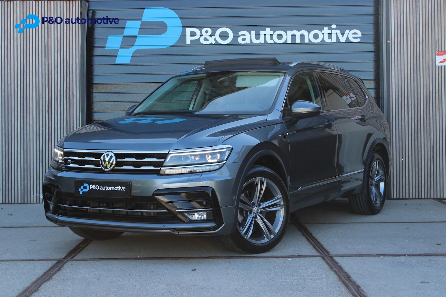 Volkswagen Tiguan Allspace - 1.5 TSI Highline R-Line - AutoWereld.nl