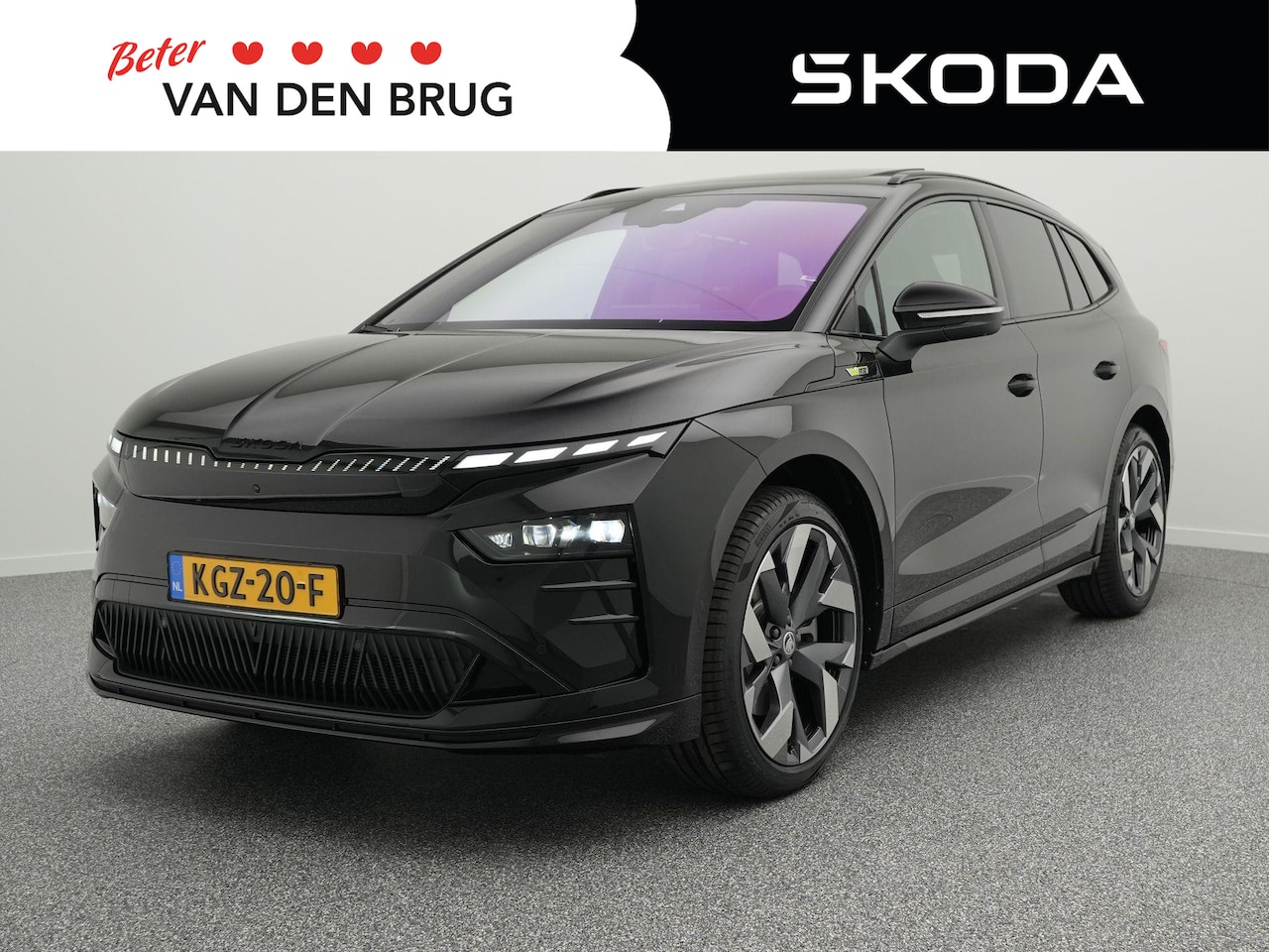 Skoda Enyaq iV - RS 340pk | Trekhaak | Panoramadak| Business upgrade Maxx pakket | 21" velgen Vision | - AutoWereld.nl